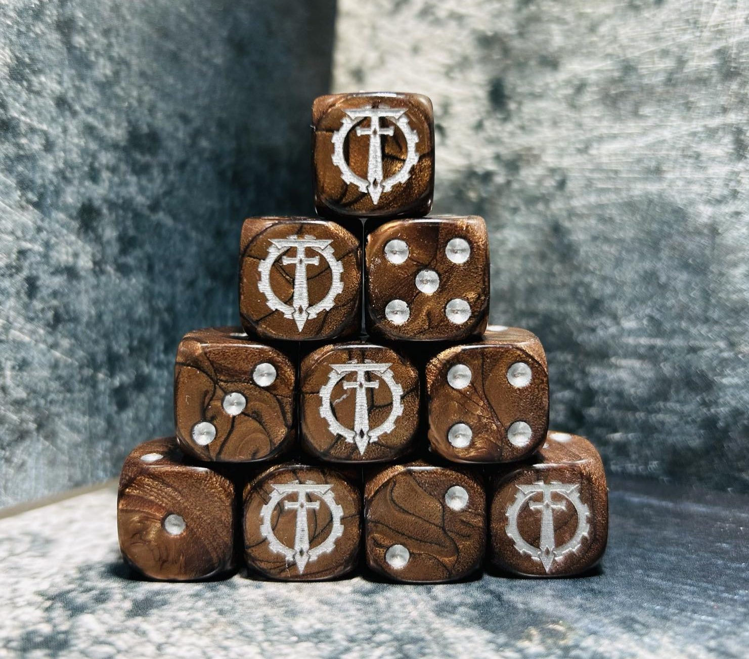 House Legion 16mm Dice Set