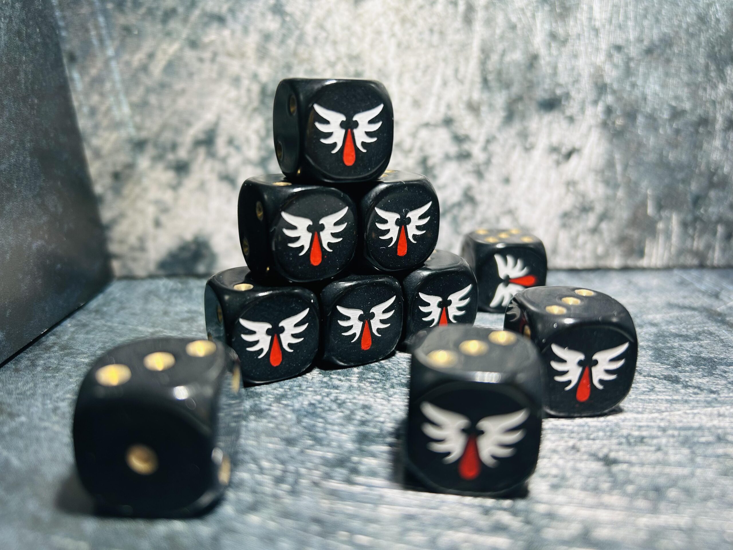 Blood Dragons 16mm Dice Set - Image 2
