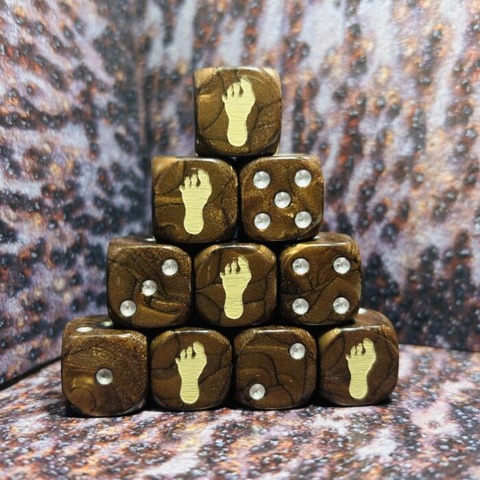 Giant Clans 16mm Dice Set