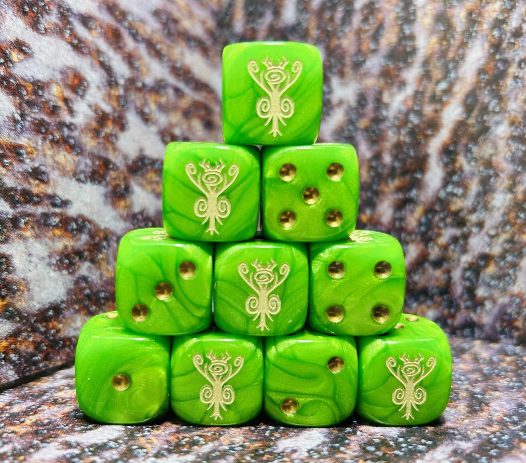 Tree Elves 16mm Dice Set