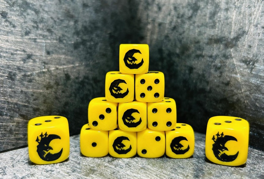 Crooked Moon 12mm Dice Set